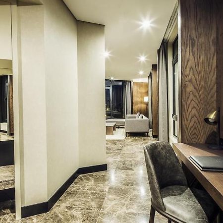 Doubletree By Hilton Kocaeli Hotel Exterior photo