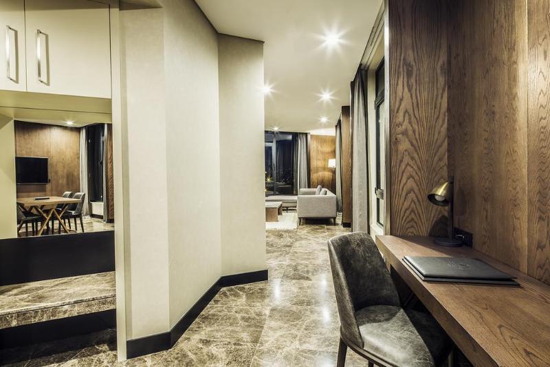 Doubletree By Hilton Kocaeli Hotel Exterior photo